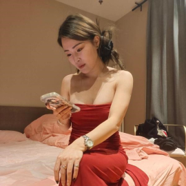 苗条妹子琳达