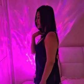 花果园奶香人妻安然