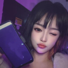 巨乳卡戴珊蔡蔡