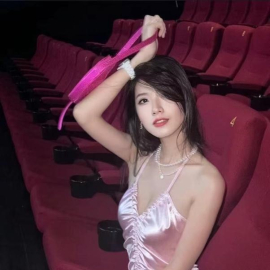 高颜值长腿御姐女神