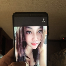 验证个颜值小高的御姐