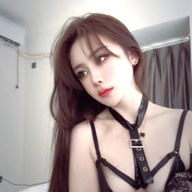 丰泽情趣骚母狗丽萨