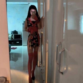 大胸美女艾微儿