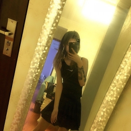 初入行业兼职18岁正点妹子