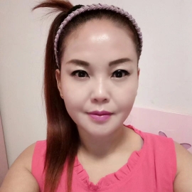 验证个服务不错的老御姐